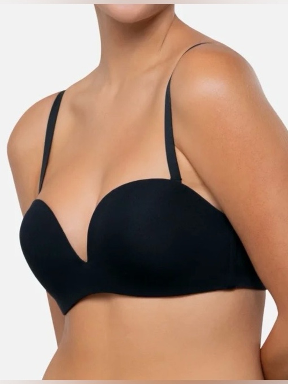 UNDEROUTFIT Bra 1248 The No Strings Attached Bra Size M NWT